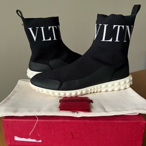Women’s Valentino garavani rockstud sock sneaker